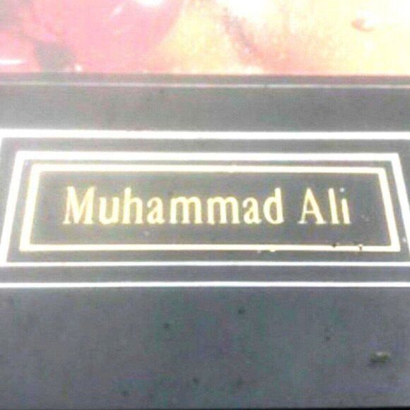 Muhammad Ali . Hot Shot Vintage Boxing Picture - Picture 3 of 4